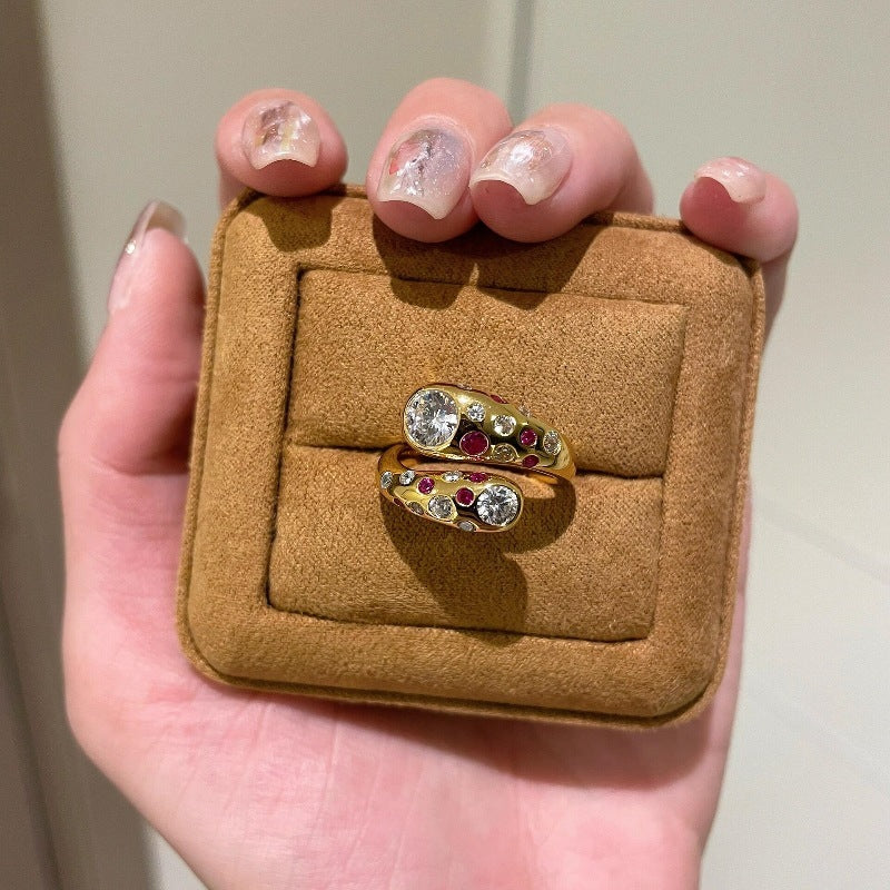 Zircon Two-tone Round Diamond Ring