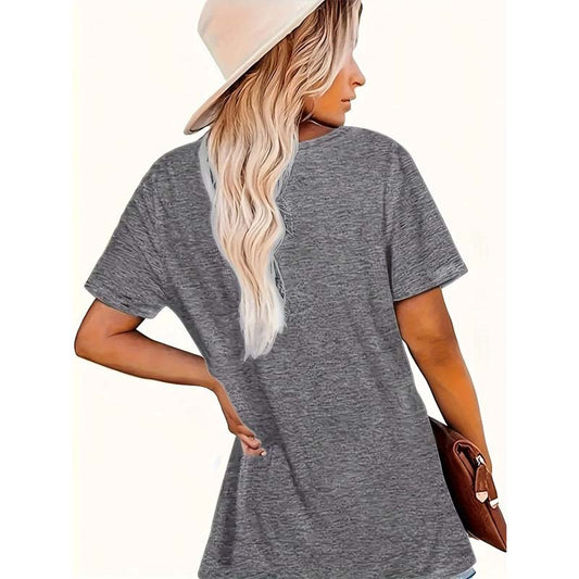 Women's Feather & Heart Print T-Shirt - Outfit Emporium